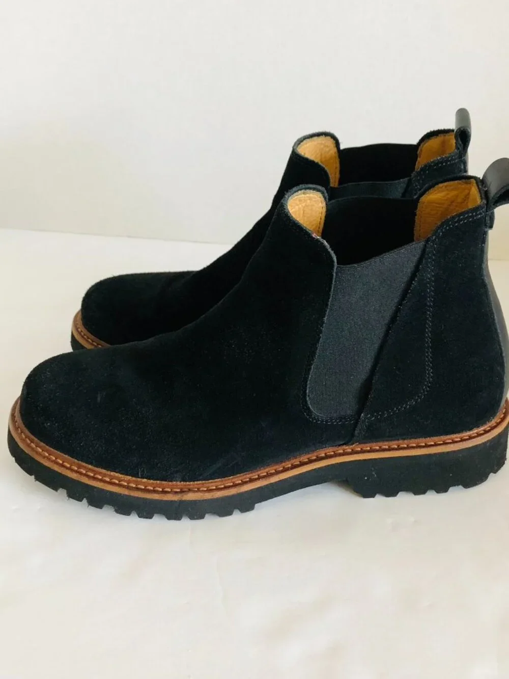 Samuel Hubbard Black Suede Chelsea Boots Leather Lining Pull on Portugal US 7